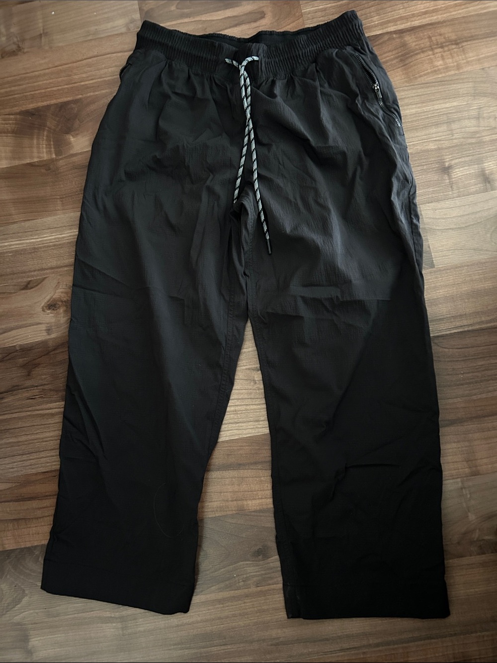 Athleta Women Black Drawstring joggers
